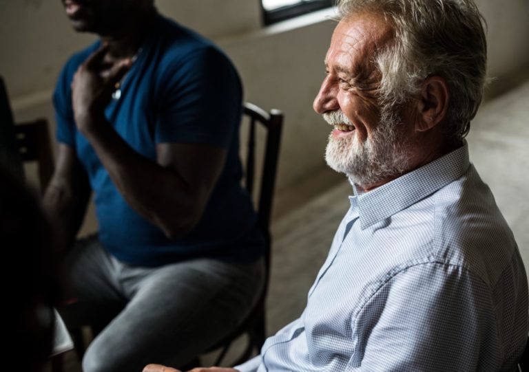 المشاعر الحساسة لدى كبار السن