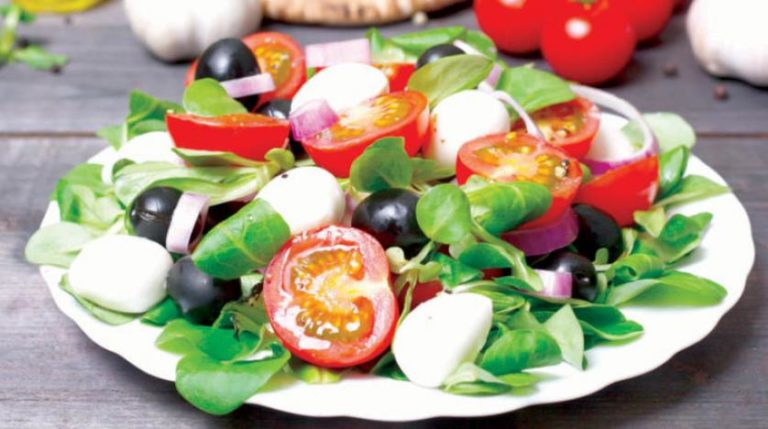 وجبات طعام البحر المتوسط